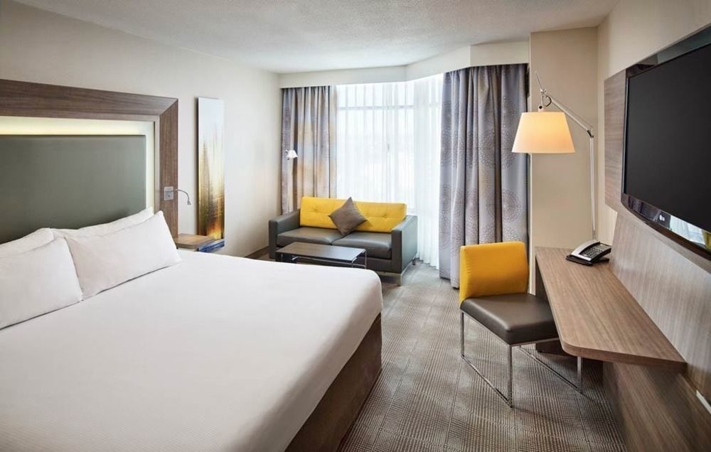 Novotel Toronto North York Екстер'єр фото
